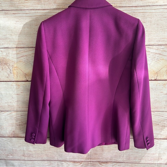 Tahari Purple Blazer - Picture 2 of 2